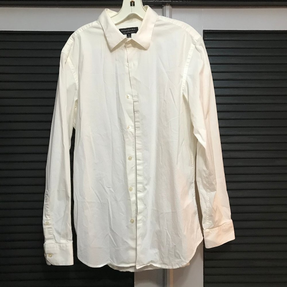 Banana Republic Slim Fit Long Sleeve Button Down Shirt